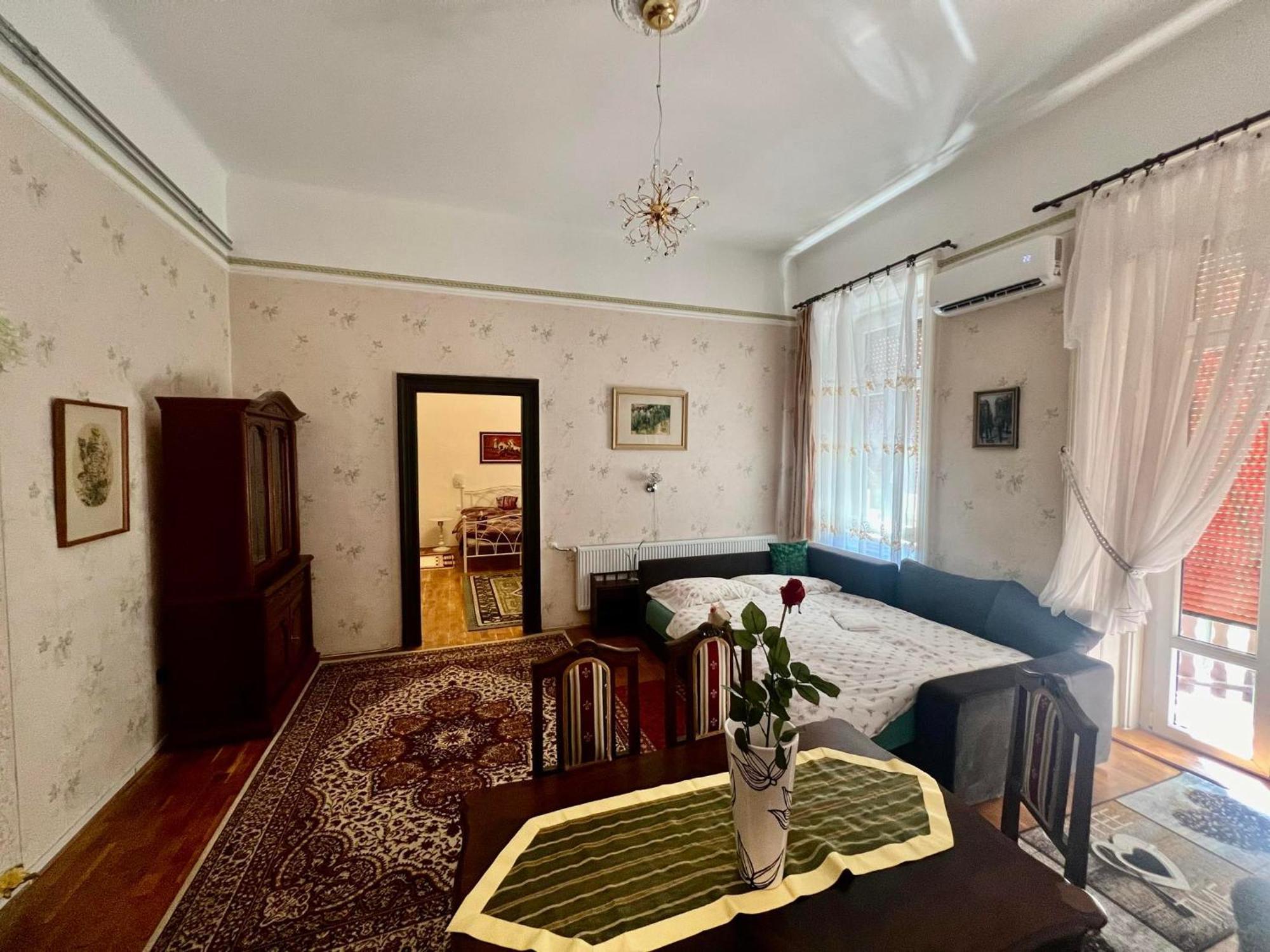 Center Apartment